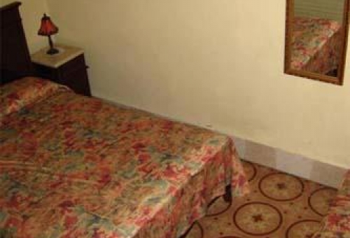 Hostal Almandares - Vedado